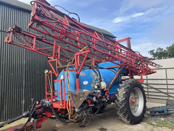 Gem 25 Trailed Sprayer - Image 2