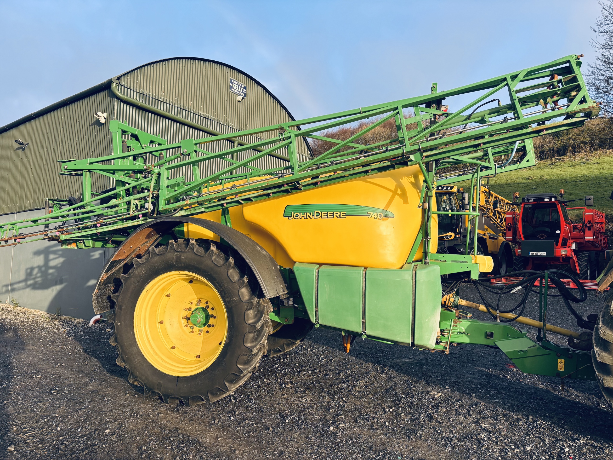 John Deere 740