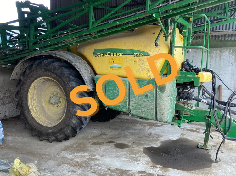 John Deere 732